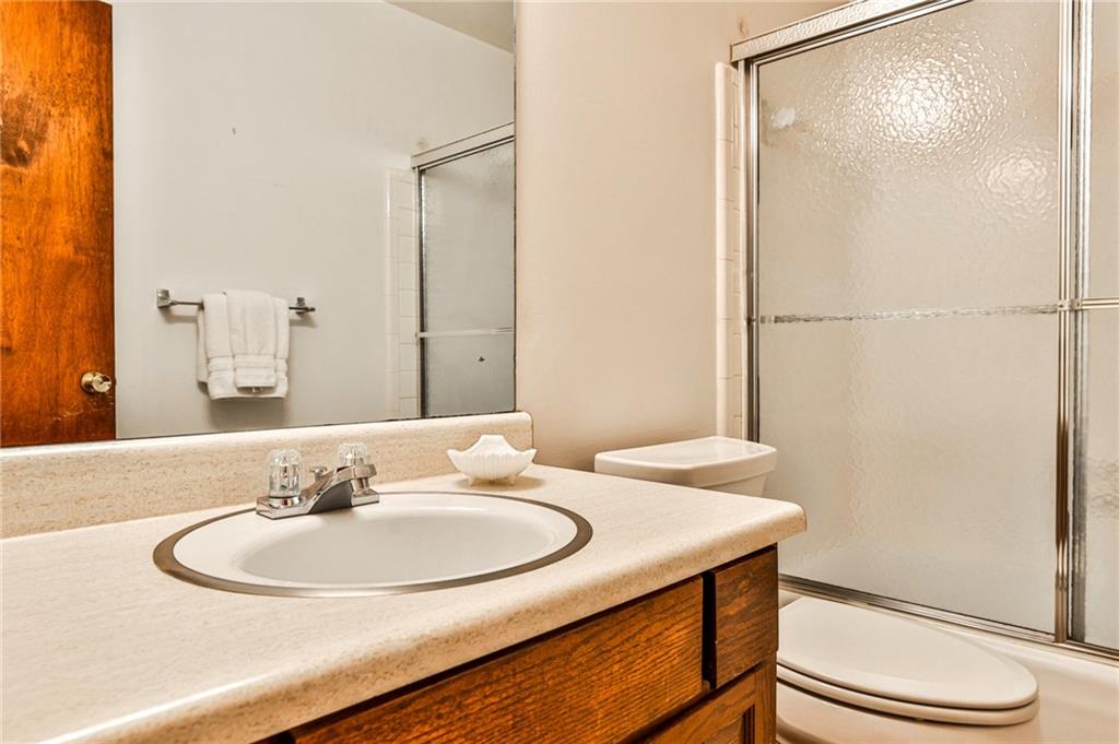 3346 Stratfield Drive NE