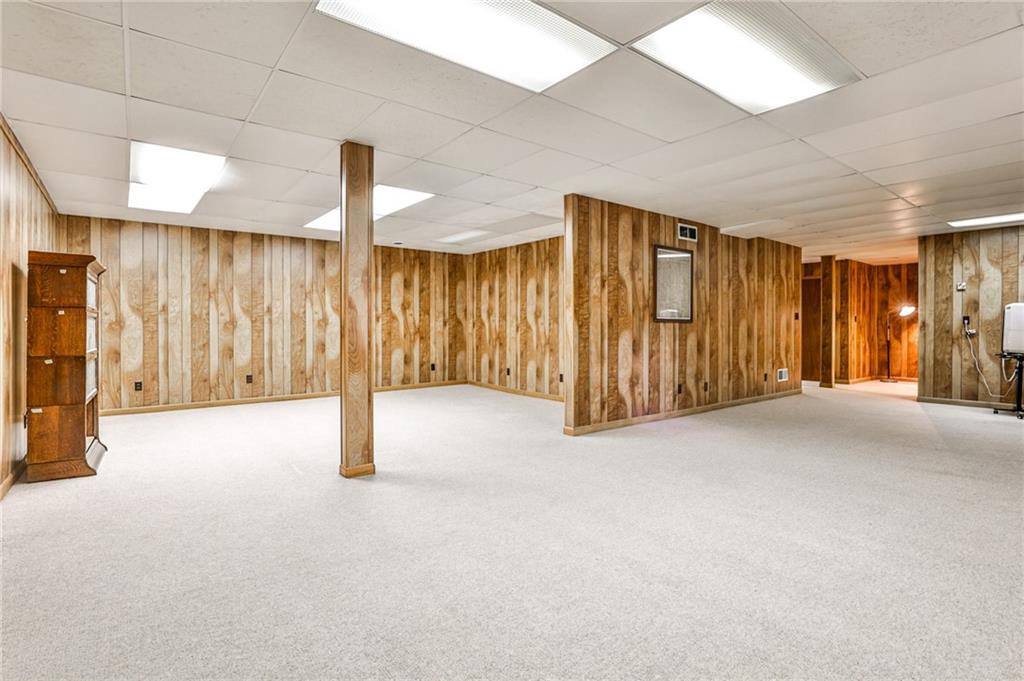 3346 Stratfield Drive NE