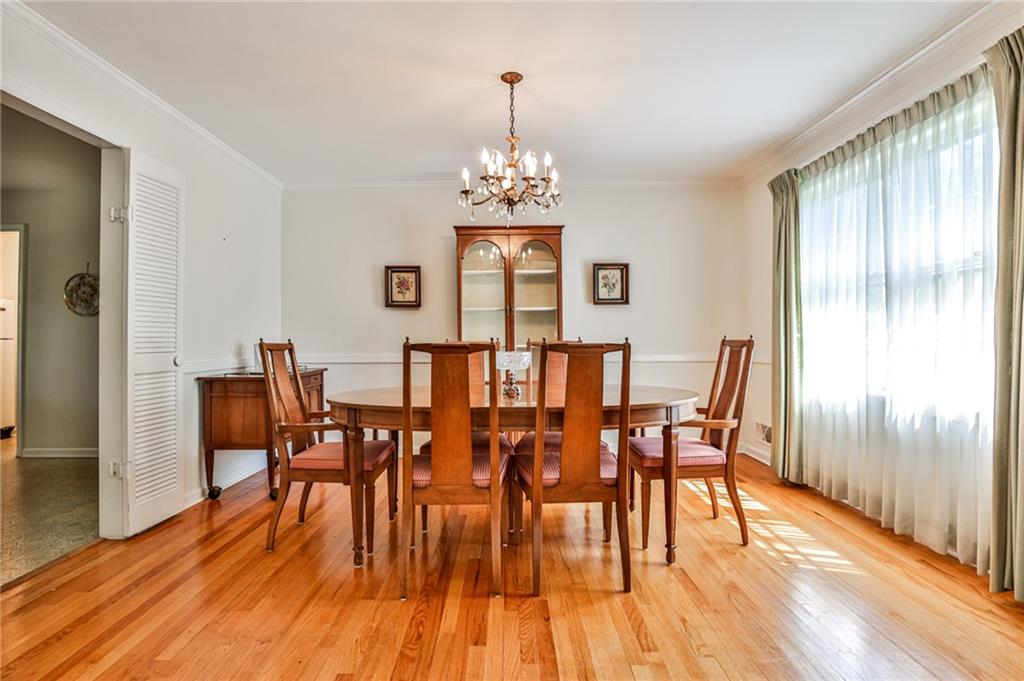 3346 Stratfield Drive NE