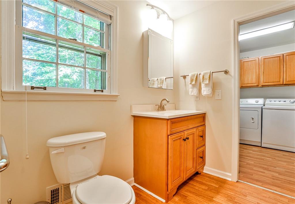 3346 Stratfield Drive NE