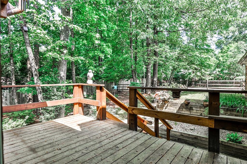 3346 Stratfield Drive NE