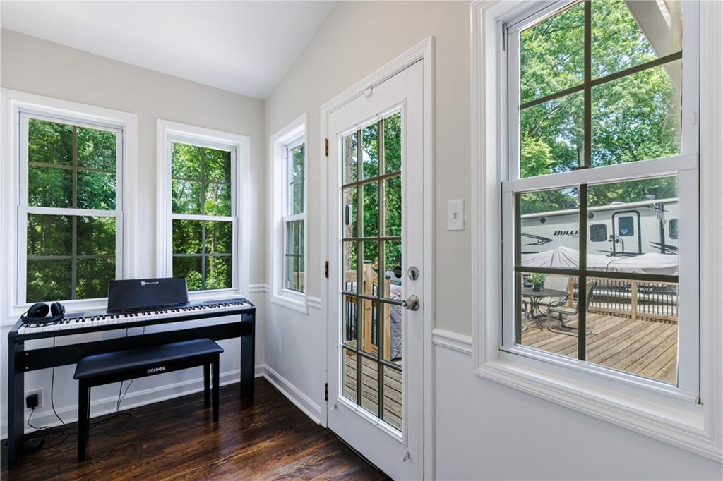 2559 Kingswood Drive