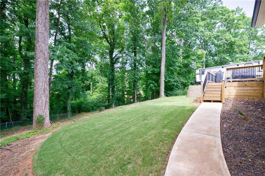 2559 Kingswood Drive