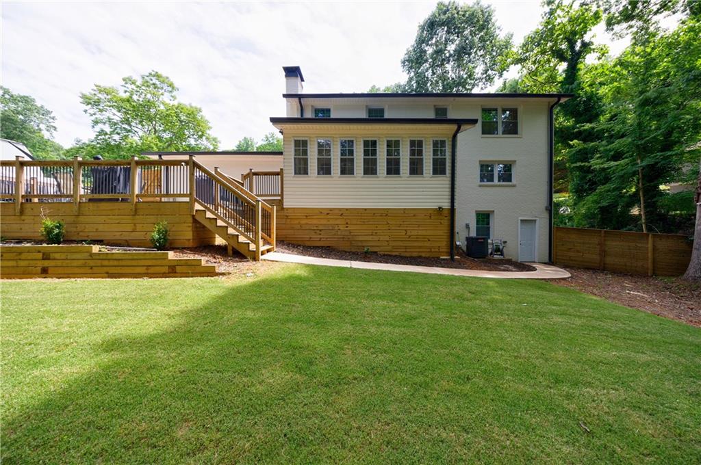 2559 Kingswood Drive