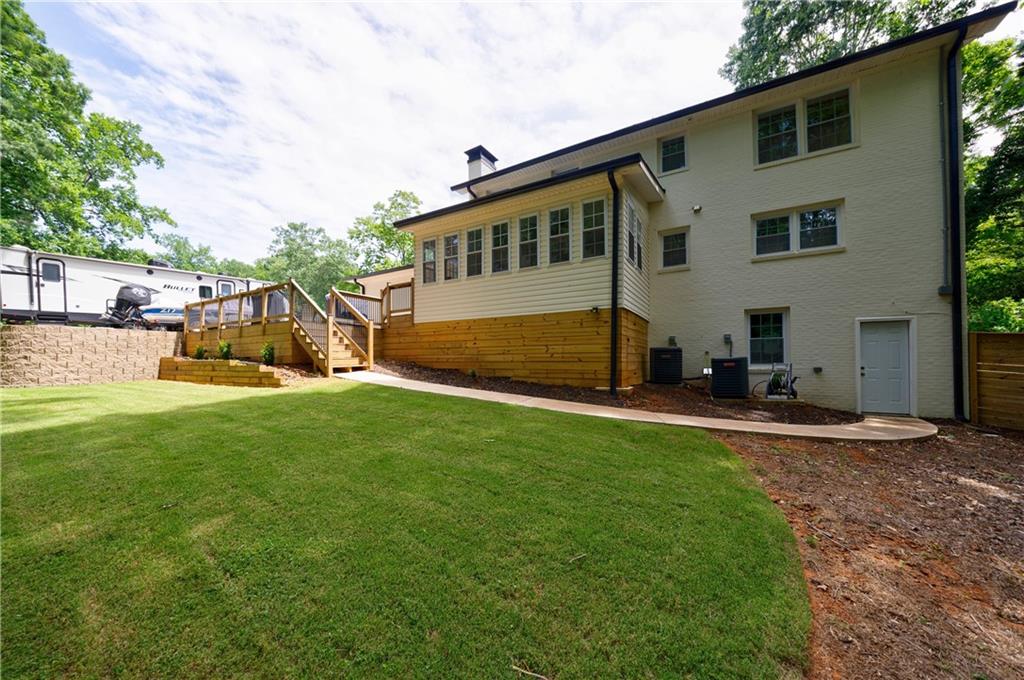 2559 Kingswood Drive