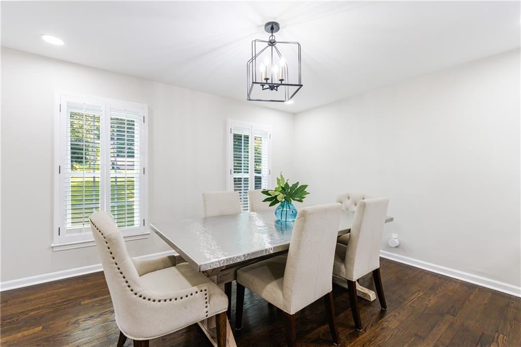 2559 Kingswood Drive