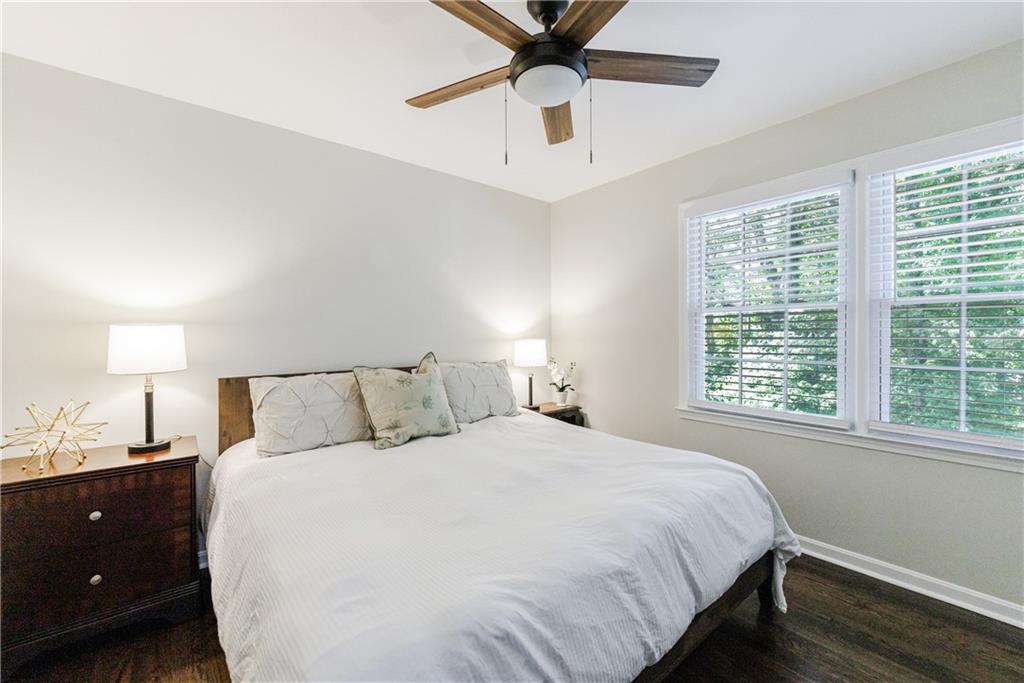 2559 Kingswood Drive