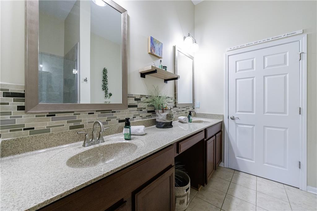 1910 Cedar Glenn Way Unit 4403