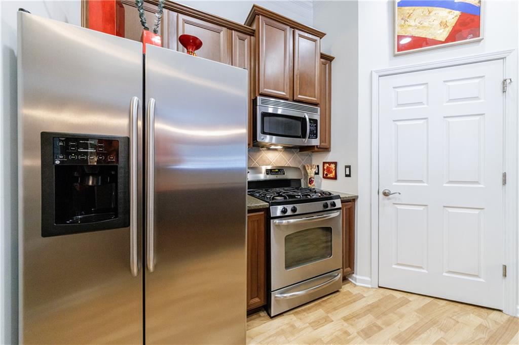 1910 Cedar Glenn Way Unit 4403