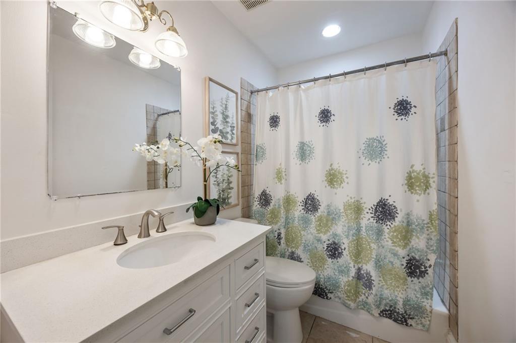 451 Burlington Road NE