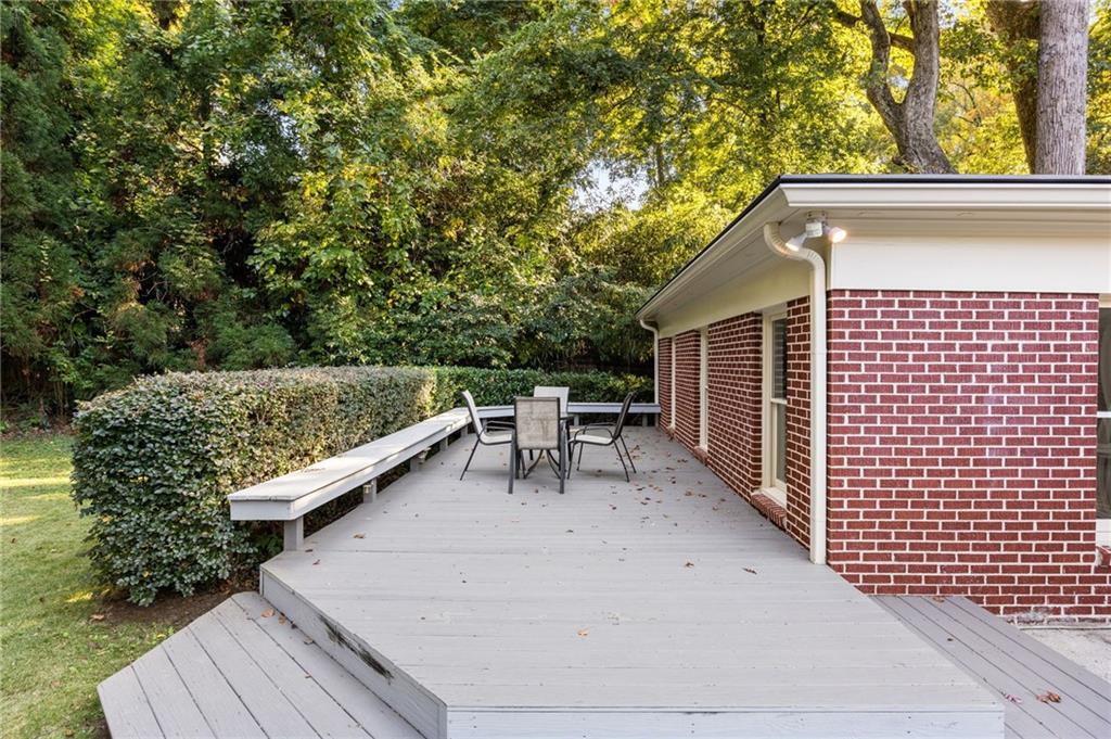 451 Burlington Road NE