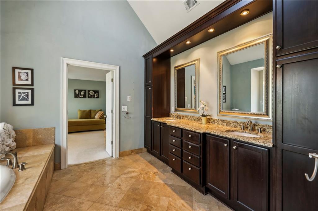 1562 Asheforde Drive