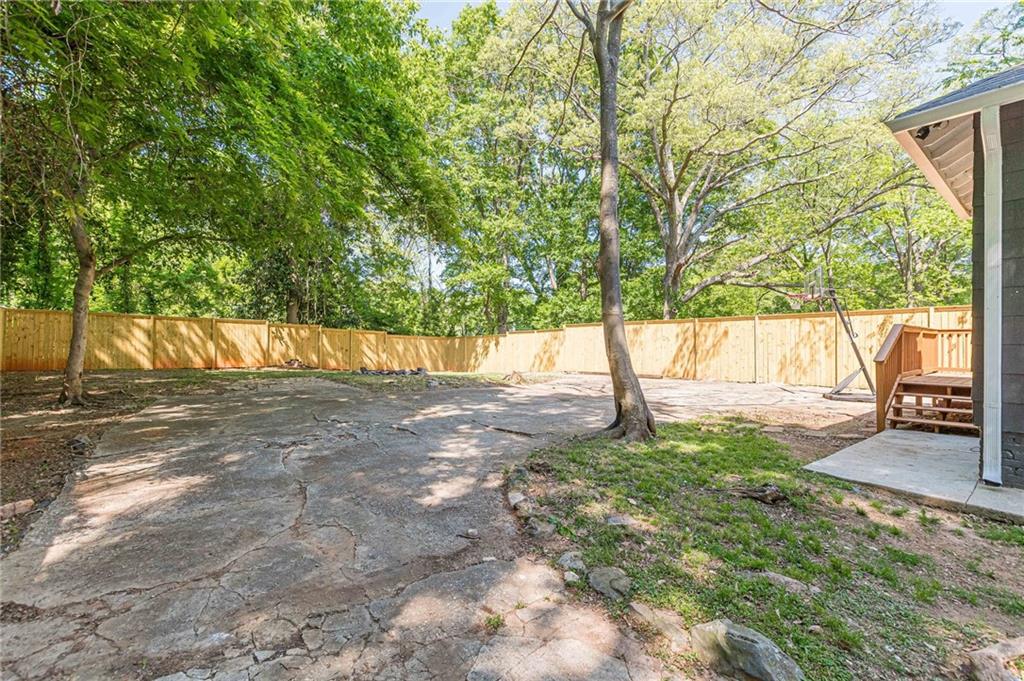 1967 West John Calvin Avenue