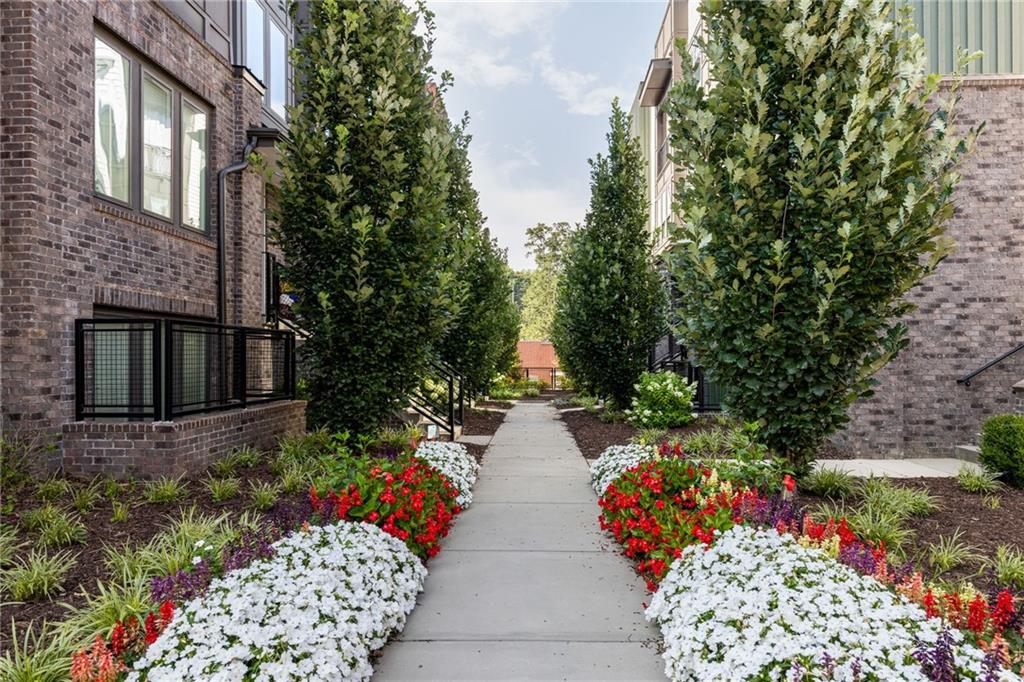 400 Pratt Drive SE Unit 1403