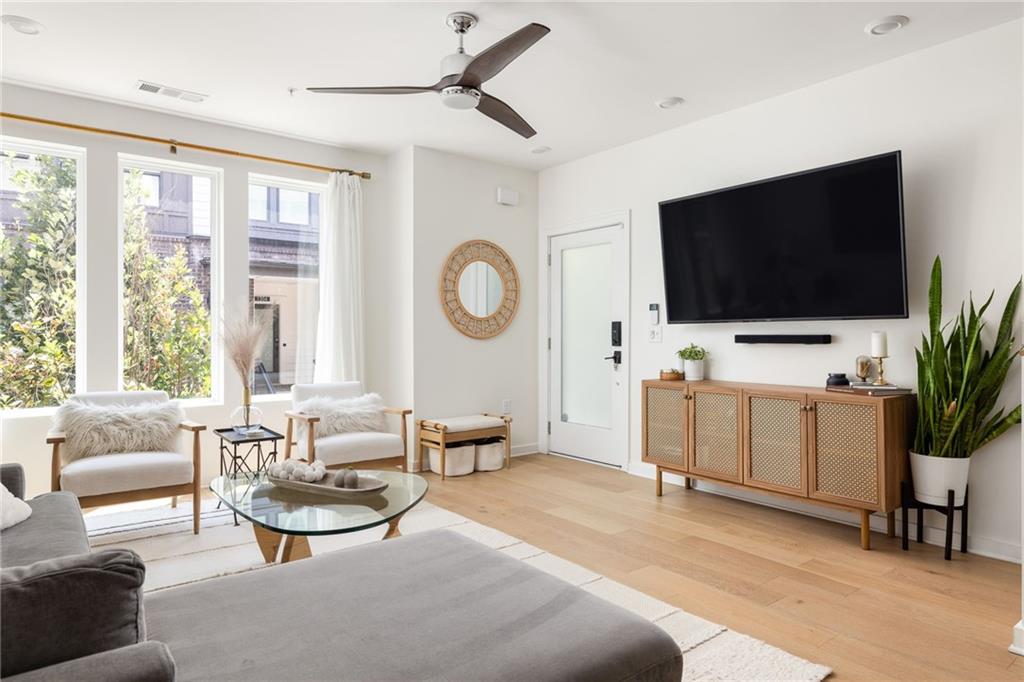 400 Pratt Drive SE Unit 1403