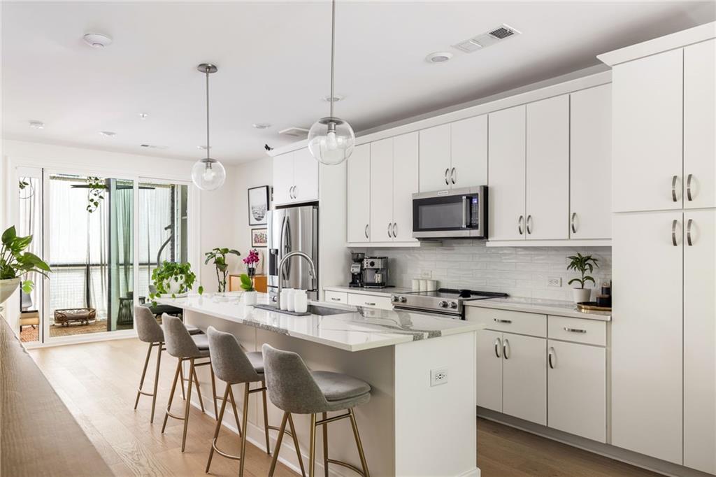 400 Pratt Drive SE Unit 1403