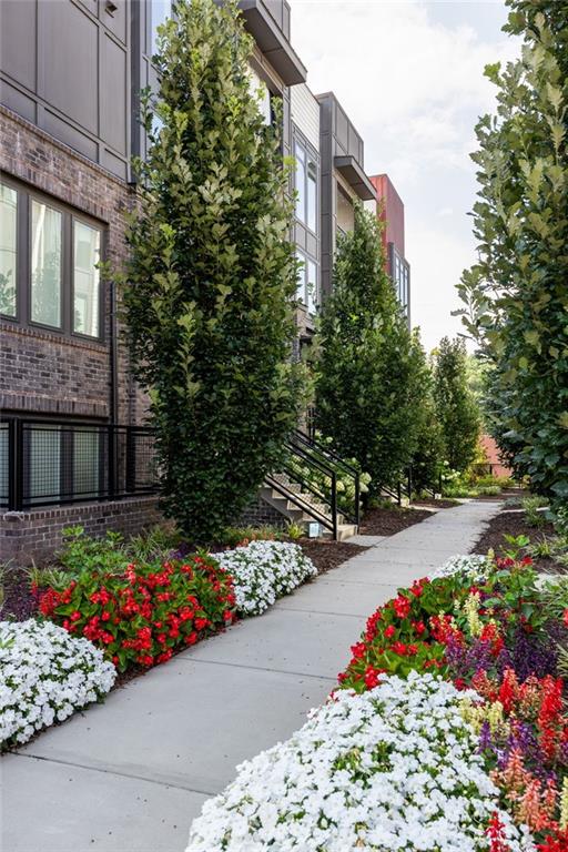 400 Pratt Drive SE Unit 1403