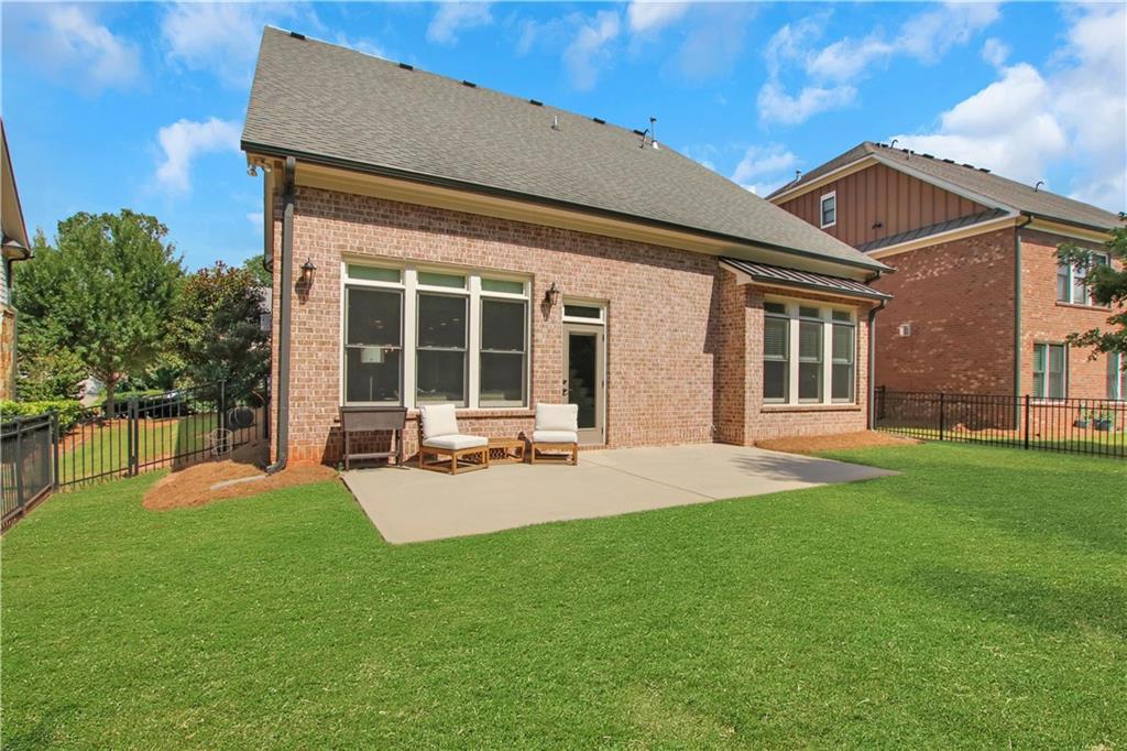 3486 Brookleigh Lane NE