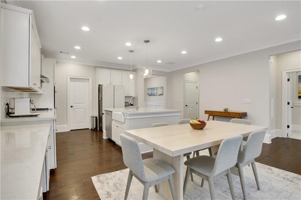 3486 Brookleigh Lane NE