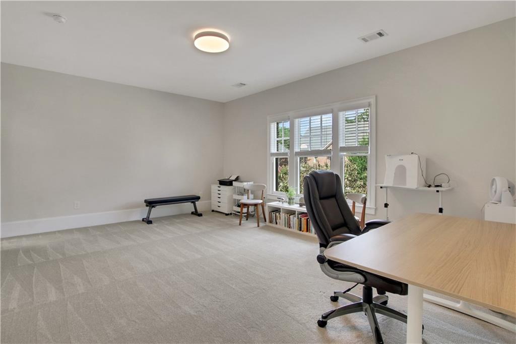 3486 Brookleigh Lane NE