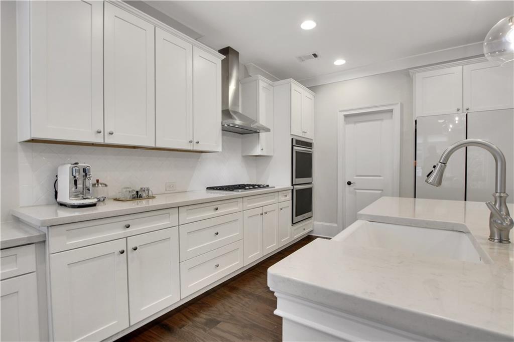 3486 Brookleigh Lane NE