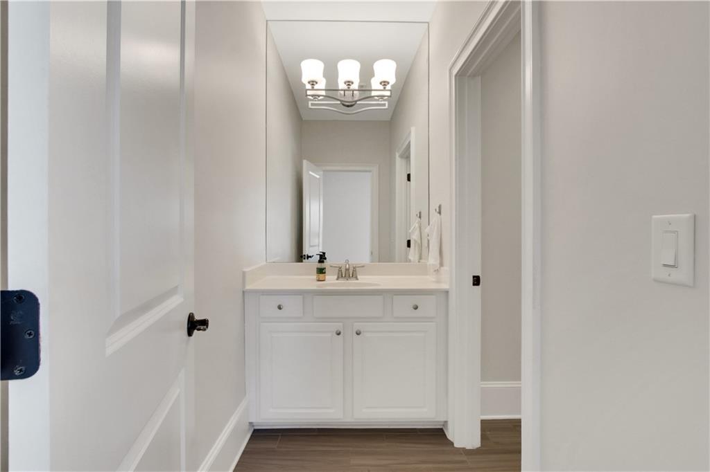 3486 Brookleigh Lane NE