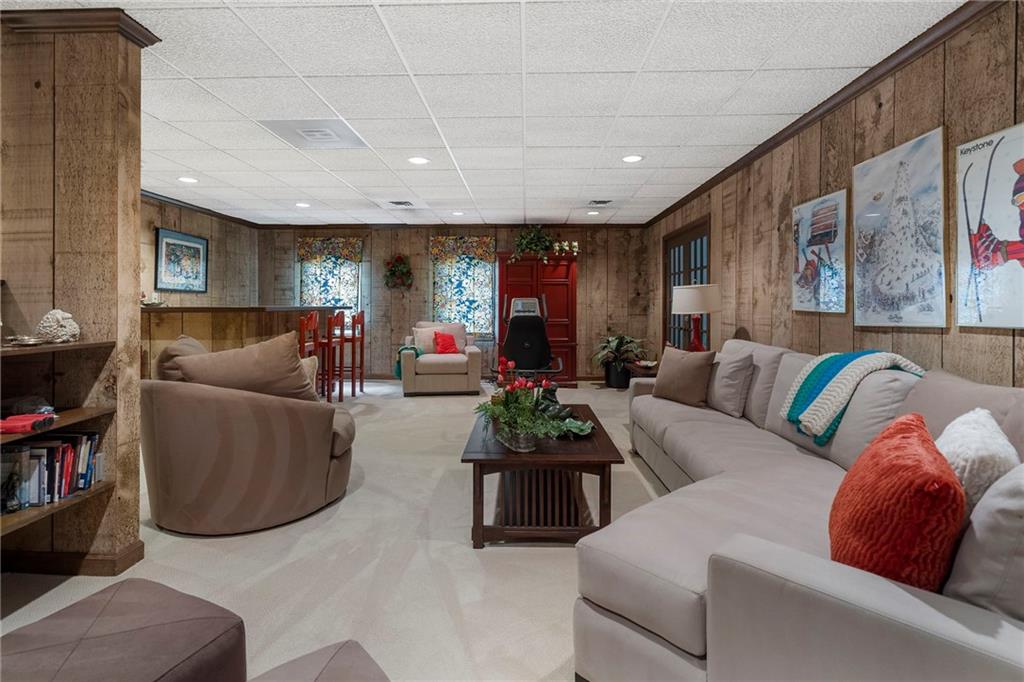 6206 Mountain Brook Way