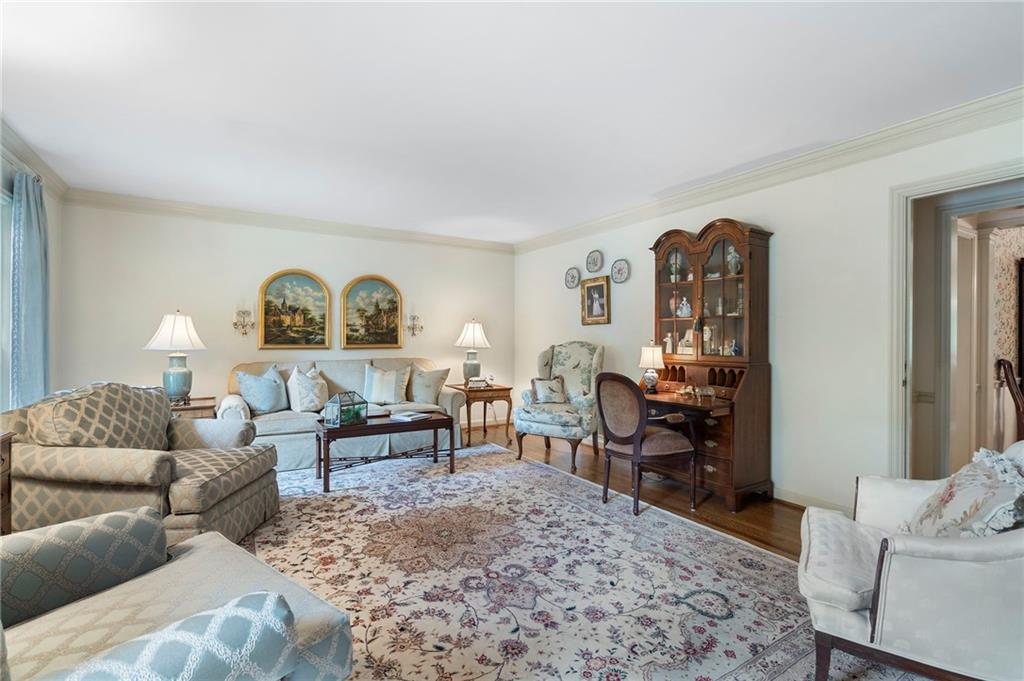 6206 Mountain Brook Way