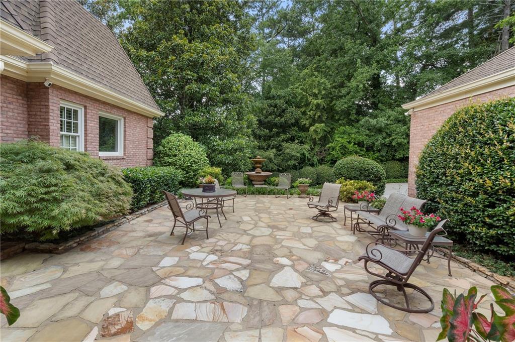 6206 Mountain Brook Way