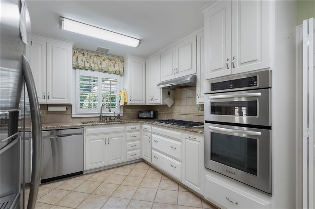 6206 Mountain Brook Way