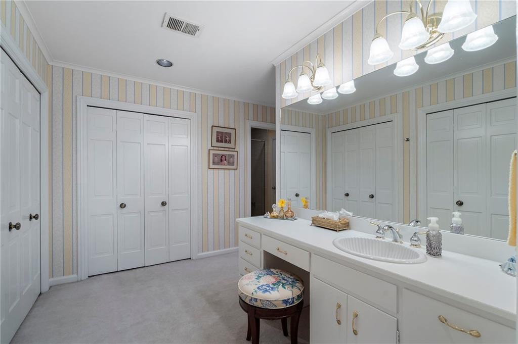 6206 Mountain Brook Way