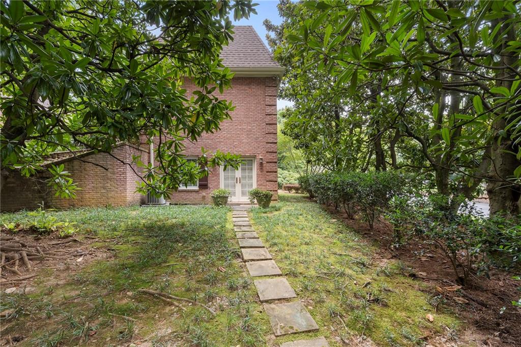 6206 Mountain Brook Way