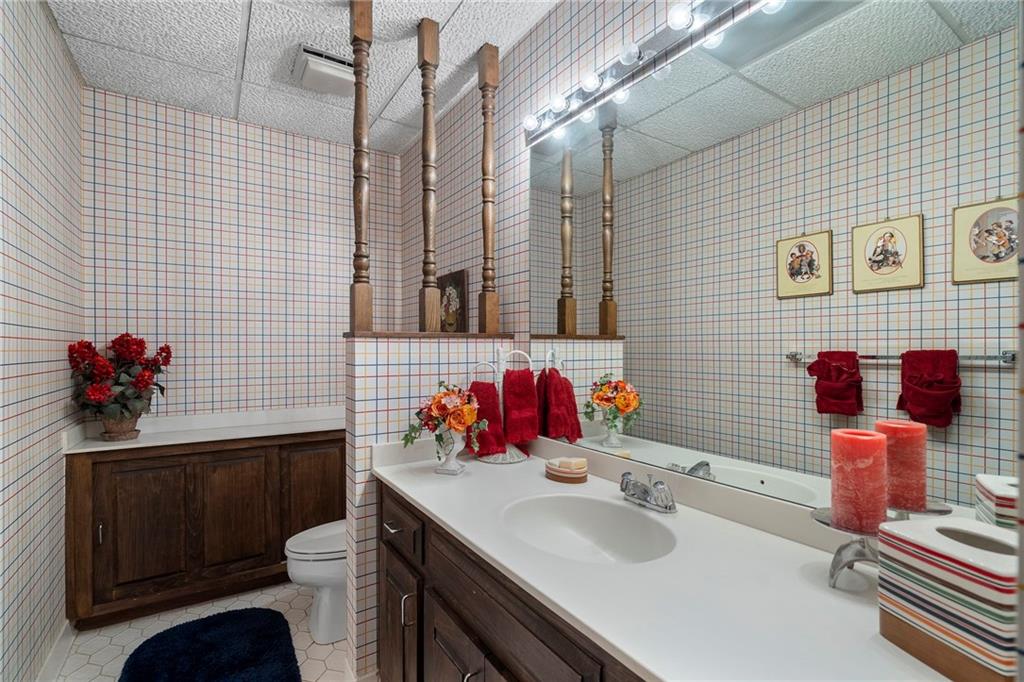 6206 Mountain Brook Way