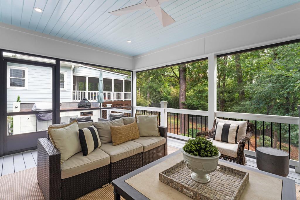 2255 Fairhaven Circle NE