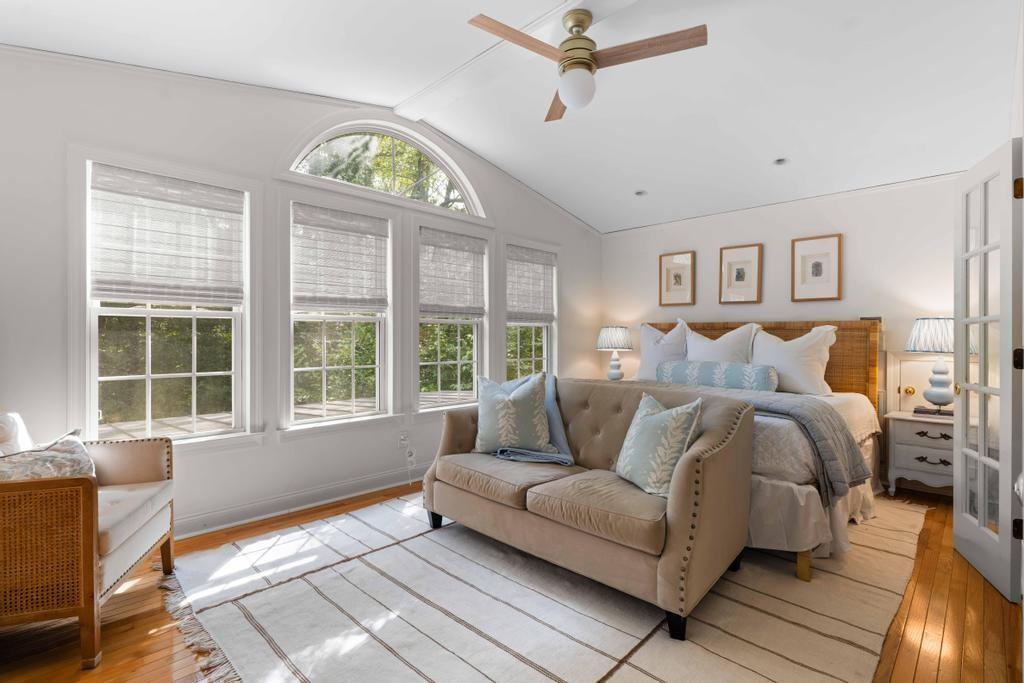 2255 Fairhaven Circle NE