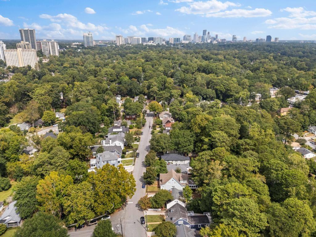 2255 Fairhaven Circle NE