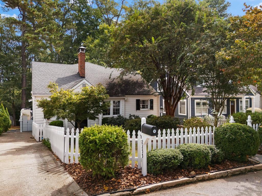 2255 Fairhaven Circle NE