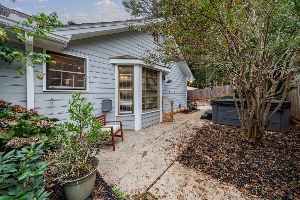 2452 Pine Cove Drive