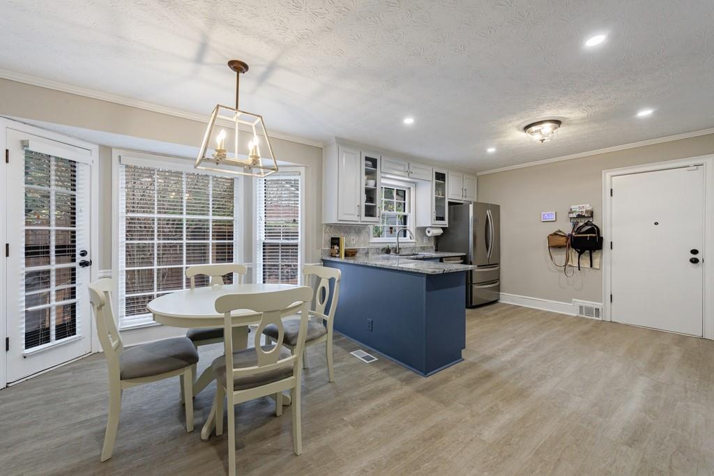 2452 Pine Cove Drive