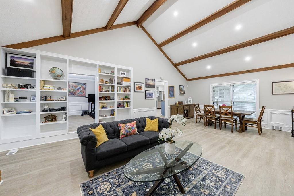 2452 Pine Cove Drive