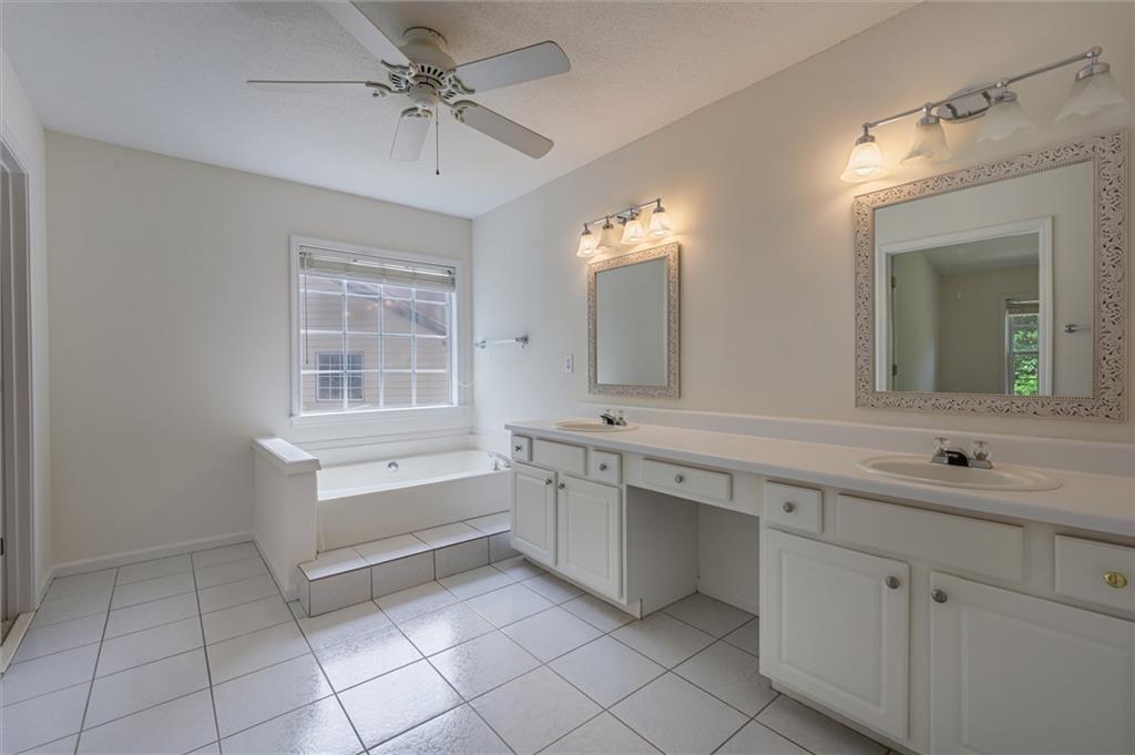 495 Chippenham Court