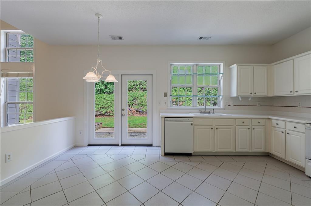 495 Chippenham Court