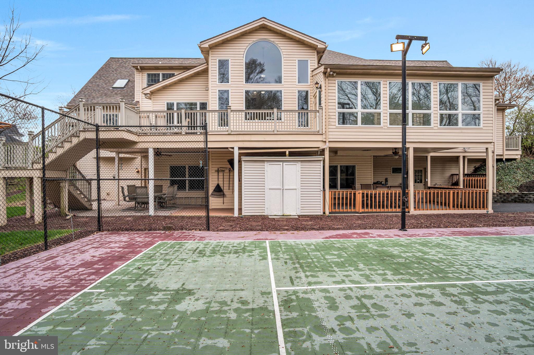 2004 MOUNTAIN PINE DRIVE
