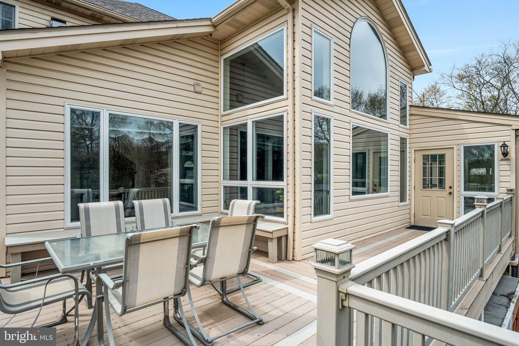2004 MOUNTAIN PINE DRIVE