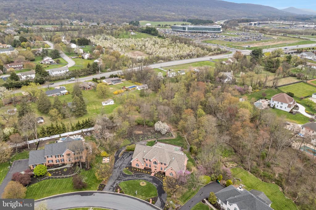 2004 MOUNTAIN PINE DRIVE