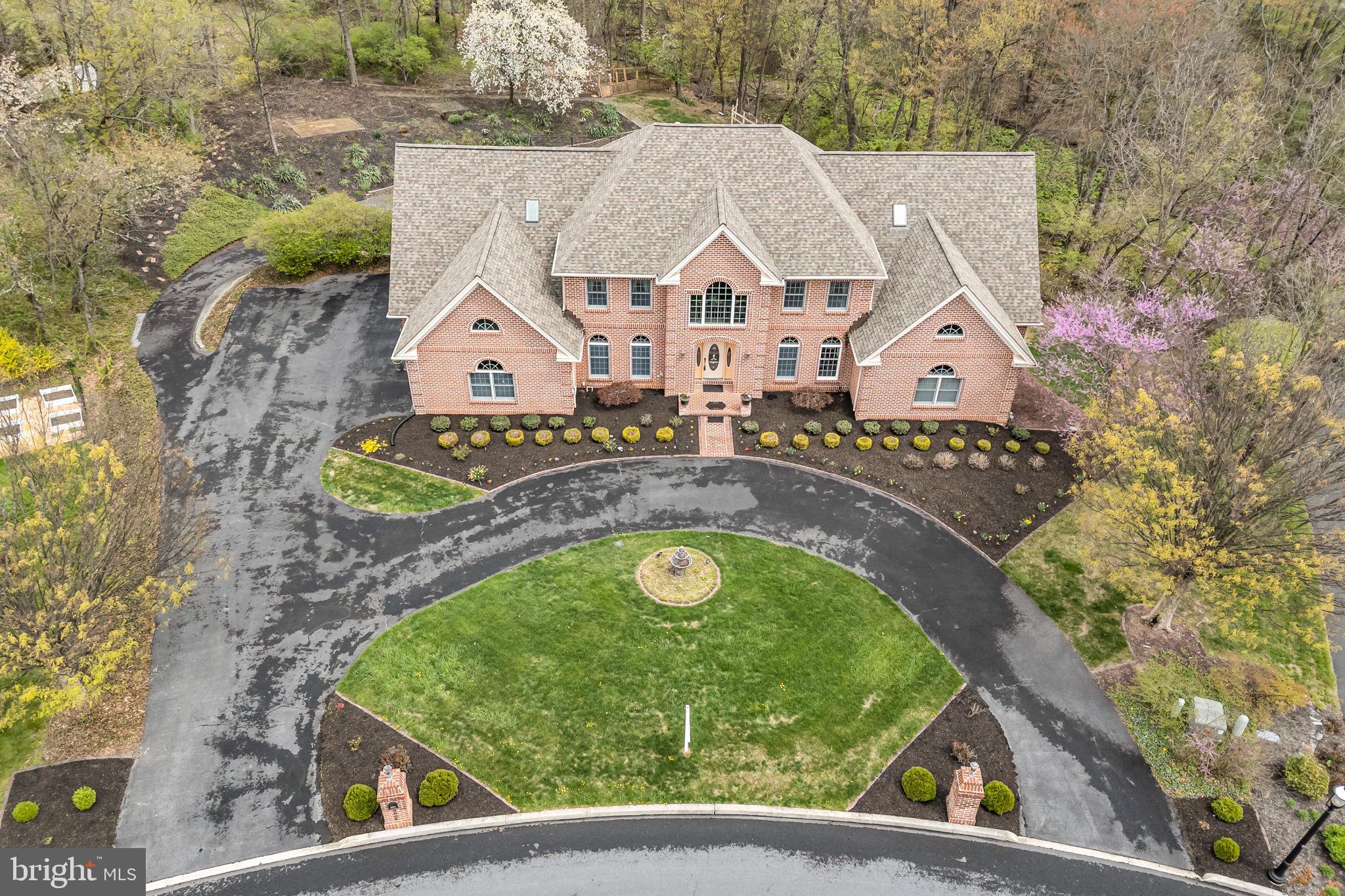 2004 MOUNTAIN PINE DRIVE