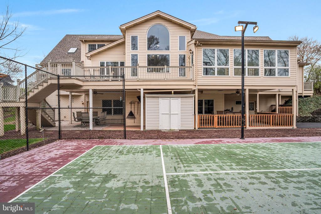 2004 MOUNTAIN PINE DRIVE