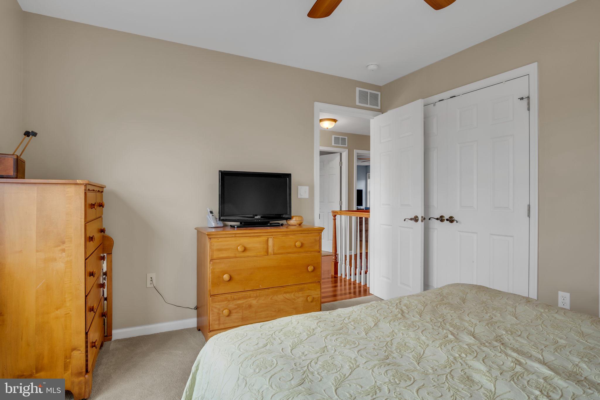 365 S MIDDLESEX ROAD