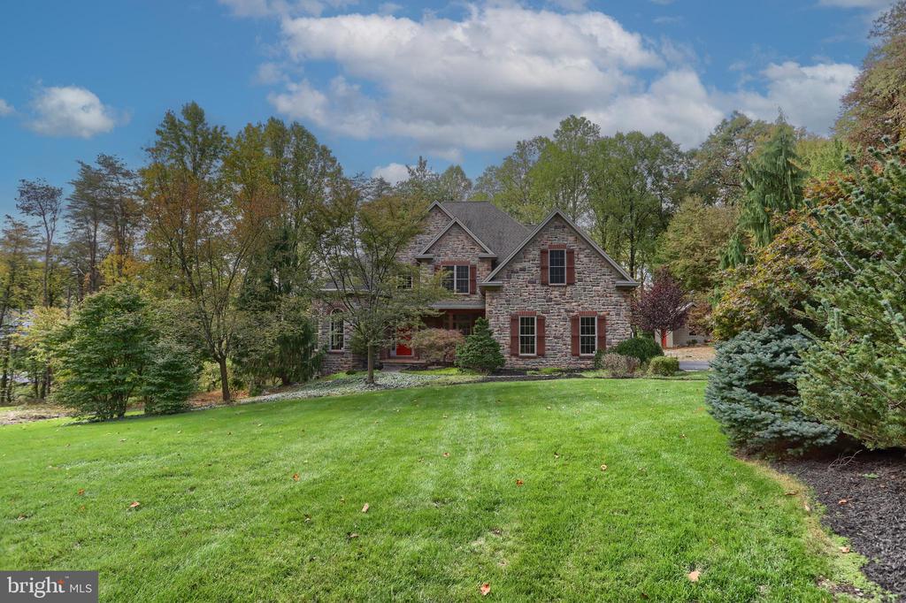 5102 Mountain Ridge Ln