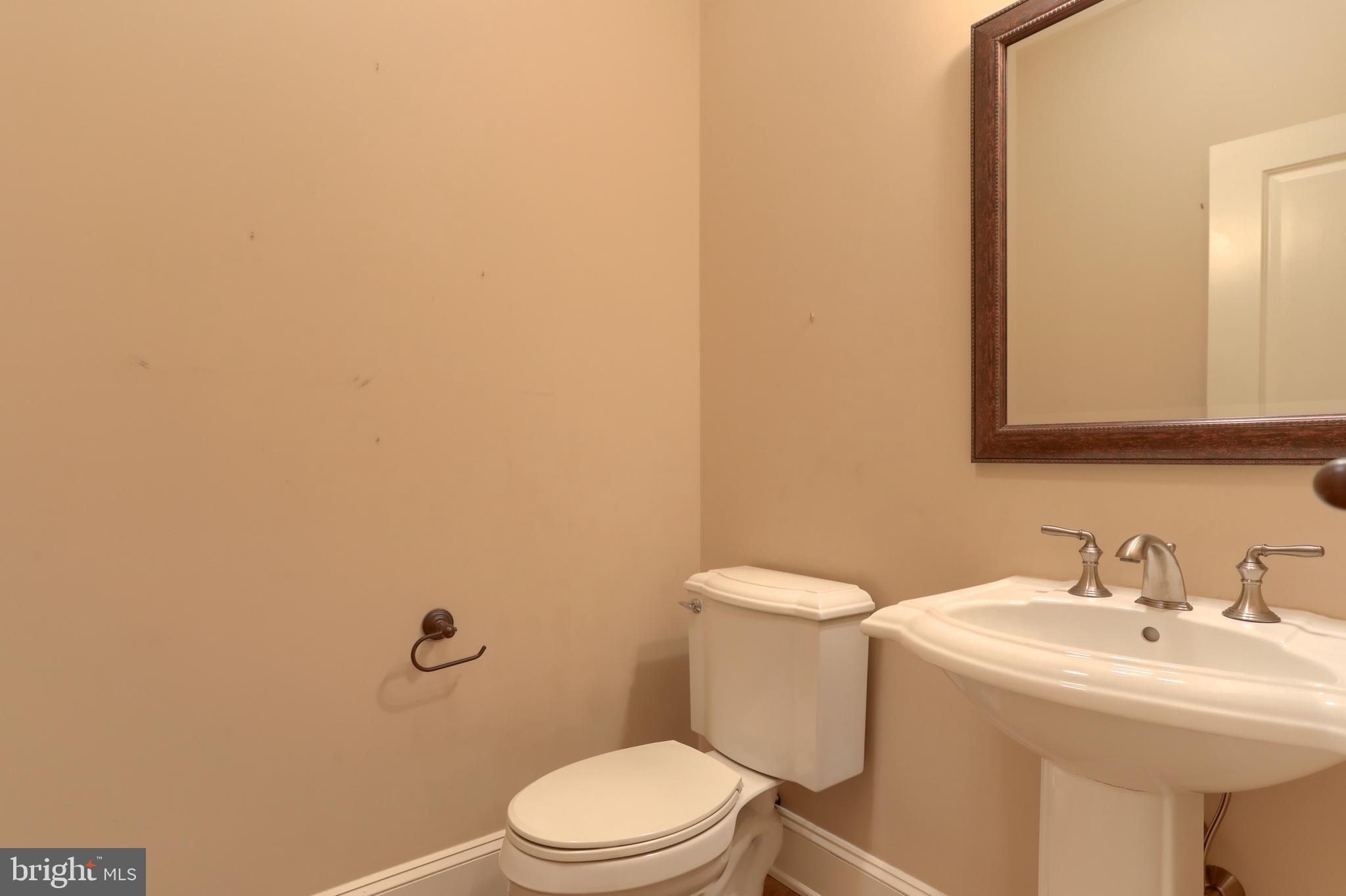 5102 Mountain Ridge Ln